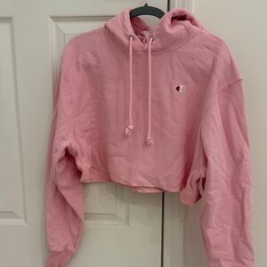 Champion Light Pink Cropped hooded Sweatshirt. Size small